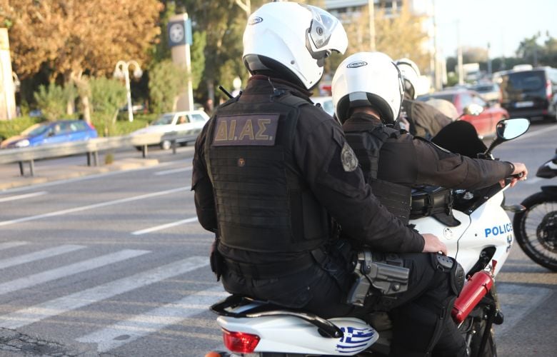 «Σαφάρι» ελέγχων σε ανήλικους σε Νεάπολη και Συκιές Θεσσαλονίκης