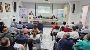 Οι πολλαπλές προκλήσεις του Σαντορινιού αμπελώνα, οι αποαλκοολωμένοι οίνοι και οι λομπίστες του Βορρά - Winetrails