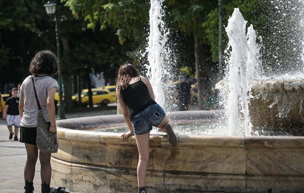 Έρχεται καύσωνας – Πότε θα «χτυπήσει» 40άρια η θερμοκρασία