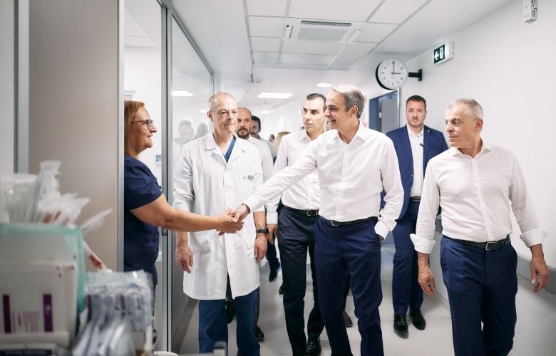 Ο πρωθυπουργός επισκέφθηκε το πλήρως ανακαινισμένο ΤΕΠ του ΚΑΤ