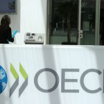 Ανάπτυξη 2% για την ελληνική οικονομία το 2025 βλέπει ο ΟΟΣΑ