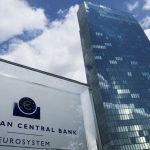 Ετοιμάζεται για μια τελευταία μείωση επιτοκίων η ΕΚΤ