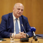 «Ήταν ένας καρκίνος» λέει για τον ΟΠΕΚΕΠΕ ο Τσιάρας, νωρίτερα η μεταφορά στην ΑΑΔΕ, τεχνική λύση με φίλτρα