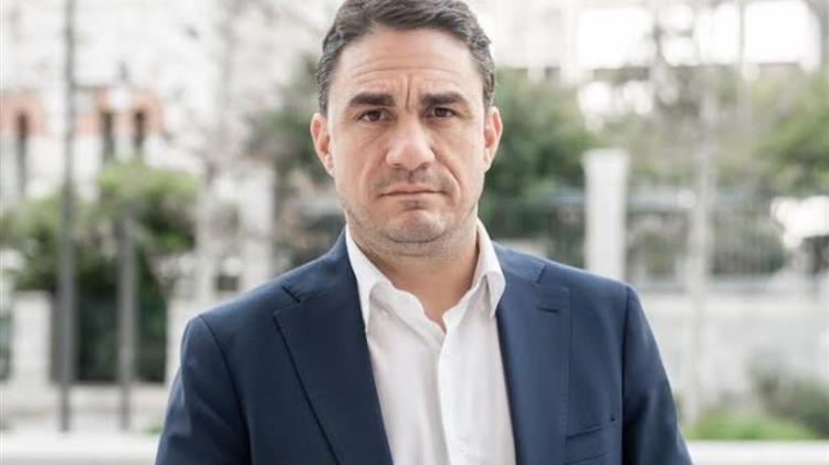 Κυβερνητικές παραιτήσεις: Το ΠΑΣΟΚ καταγγέλλει συγκάλυψη και κρίση ηγεσίας στον απόηχο του σκανδάλου ΟΠΕΚΕΠΕ