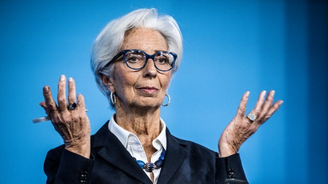 Oι αγορές τιμολογούν συνέχιση νομισματικής χαλάρωσης ΕΚΤ