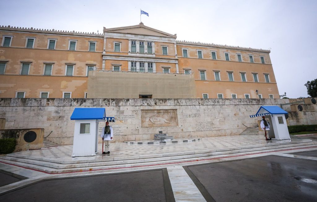 Δύο πρώην υπουργούς  Γεωργίας παραπέμπει στη Βουλή για ποινικά αδικήματα από τις  απάτες του ΟΠΕΚΕΠΕ  η εισαγγελία της ΕΕ