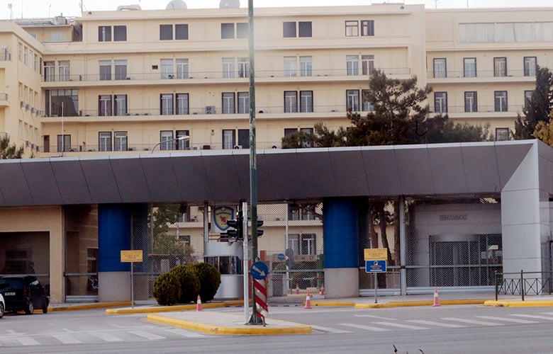 Έκτακτη σύσκεψη στο υπουργείο Άμυνας για την προστασία της χώρας από βαλλιστικούς πυραύλους