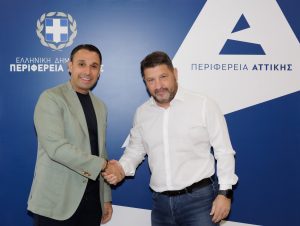 Σε δωρεά 20 ηχητικών φαναριών στην Αθήνα προχωρούν Θεόνη και Περιφέρεια Αττικης