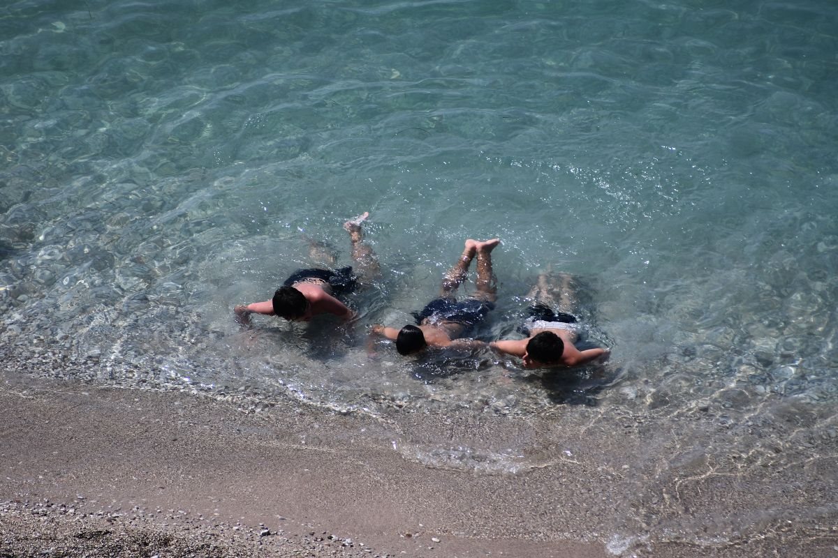 Καύσωνα συνέχεια για 5η ημέρα, 44άρια σε πολλές περιοχές της χώρας