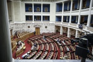Βουλή: Ανακοινώθηκε στην Ολομέλεια η πρόταση του ΠΑΣΟΚ για την σύσταση Προκαταρκτικής Επιτροπής κατά των Βορίδη και Αυγενάκη