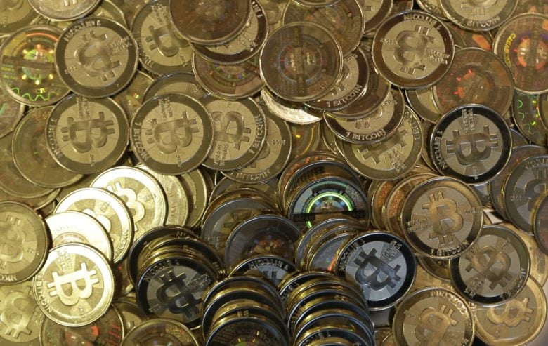 Η τιμή του bitcoin ξεπέρασε για πρώτη φορά τα 123.000 δολάρια