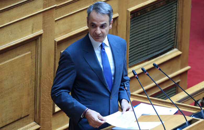 Μητσοτάκης για μεταναστευτικό: Αναστέλλεται η εξέταση αιτήσεων ασύλου για τρεις μήνες – Όσοι εισέρχονται παράνομα θα συλλαμβάνονται