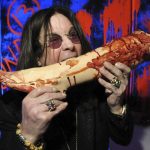 Έφυγε από τη ζωή ο θρύλος της Heavy Metal, Όζι Όσμπορν, σε ηλικία 77 ετών