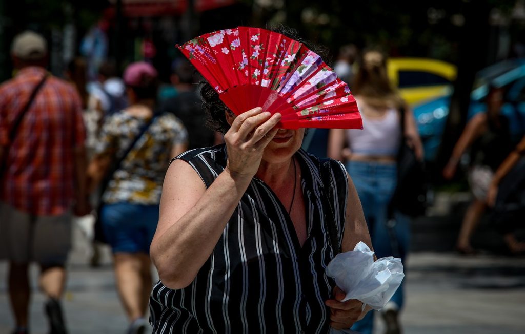 Έκτακτο δελτίο επιδείνωσης καιρού από την ΕΜΥ: Θα «ψηθεί» η χώρα με πολύ υψηλές θερμοκρασίες άνω των 40 βαθμών