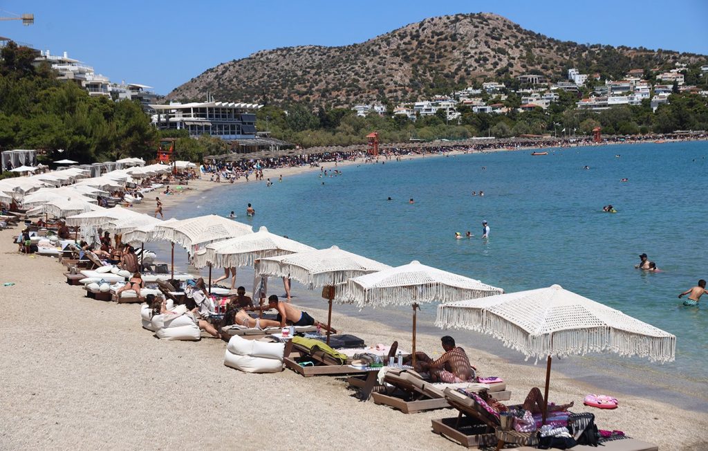 Καιρός: Ηλιοφάνεια και θερμοκρασίες μέχρι 35 βαθμούς