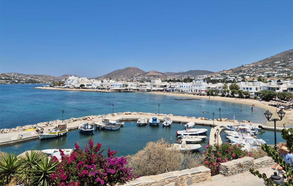 Απίστευτη διάκριση για την Πάρο: Αναδείχθηκε το καλύτερο νησί στον κόσμο για το 2025 στα World’s Best Awards