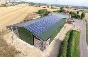 Οι αγροτικές περιοχές πιο ευάλωτες στην ενεργειακή φτώχεια, επωφελή φ/β στέγης