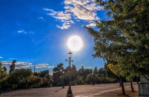 Αίθριος καιρός με μικρή πτώση της θερμοκρασίας