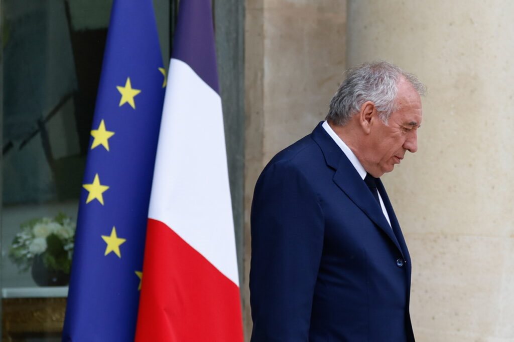 Πρόωρες βουλευτικές εκλογές ζητά η πλειοψηφία των Γάλλων