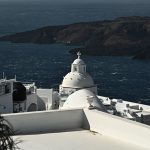 Επιχείρηση «Κρουαζιέρα θα σε πάω» από την ΑΑΔΕ: Φοροδιαφυγή πολλαπλών επιπέδων σε ημερόπλοια της Σαντορίνης