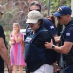 Παλαιό Φάληρο: «Μπήκα στη θάλασσα και άφησα την Τζένα» – Στη φυλακή η 32χρονη για τη δολοφονία της 3χρονης κόρης της