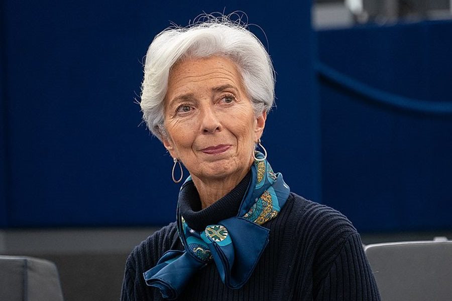 Πιθανόν τον Δεκέμβριο η επόμενη μείωση των επιτοκίων από ΕΚΤ