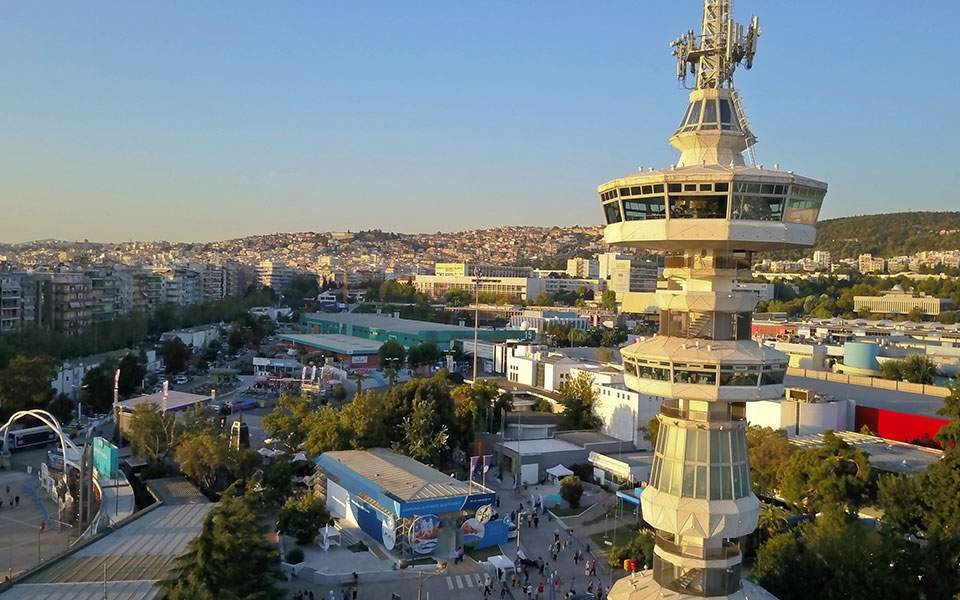 Η μείωση βαρών για τα μεσαία εισοδήματα κορμός των εξαγγελιών στη ΔΕΘ