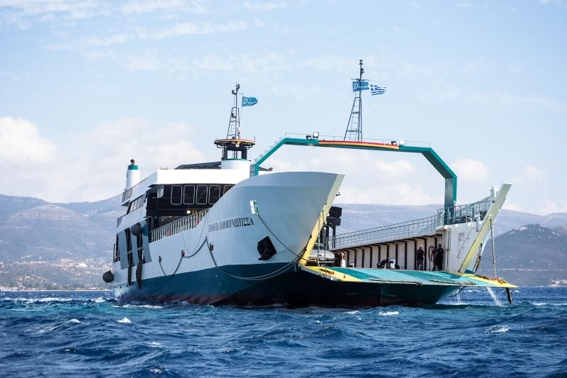 Προσάραξη φέρι μποτ σε ξέρα στα Νέα Στύρα: Ελεύθερος με περιοριστικούς όρους ο καπετάνιος μετά την απολογία του
