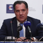 Διευκρινίσεις για την ιατρική περίθαλψη της Λένας Σαμαρά από τον Άδωνι Γεωργιάδη: «Το Σισμανόγλειο έχει νευρολόγο, δεν έχει νευρολογική κλινική»