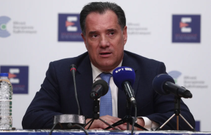 Διευκρινίσεις για την ιατρική περίθαλψη της Λένας Σαμαρά από τον Άδωνι Γεωργιάδη: «Το Σισμανόγλειο έχει νευρολόγο, δεν έχει νευρολογική κλινική»