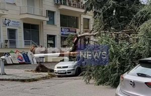 Σαρωτικό μπουρίνι «χτύπησε» την Καστοριά