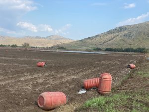 Μιλημένοι και κορόιδα στο θέμα με τα… φερτά υλικά,  νέα διαχωριστική αγροτών