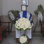 Το τελευταίο αντίο στον Δημήτρη Κωνσταντάρα είπαν συγγενείς και φίλοι στο Α’ Νεκροταφείο – Δείτε φωτογραφίες