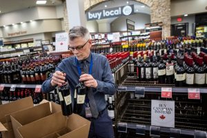 Καμπανάκι ΣΕΟ για επιπτώσεις δασμών στην ευρωπαϊκή βιομηχανία οίνου, αισιοδοξία για μελλοντικές διαπραγματεύσεις - Winetrails