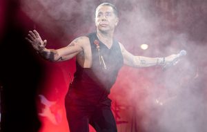 Η πρώτη ανάρτηση του Μαζωνάκη μετά το εξιτήριο από το Δρομοκαΐτειο: «Ίσως εγώ να ‘μαι τρελός»