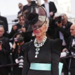 Η Έλεν Μίρεν θεωρεί ότι ο Τζέιμς Μποντ πρέπει να είναι άνδρας