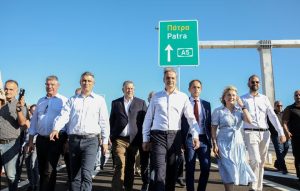 Μητσοτάκης για την παράδοση της νέας χάραξης της ε.ο Πατρών-Πύργου: Κλείνουμε μία εκκρεμότητα και διορθώνουμε μία διαχρονική αδικία