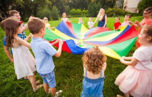 Σοβαρό πρόβλημα το δημογραφικό για την Ελλάδα – Συνεχής μείωση του πληθυσμού