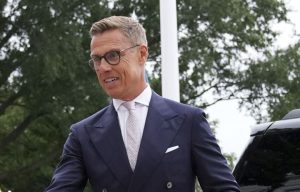 Ο Φινλανδός πρόεδρος ελπίζει ότι η υπομονή του Τραμπ με τη Ρωσία θα εξαντληθεί