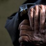 Σύνταξη στα 72; Το ασφαλιστικό σώζει τα ταμεία, αλλά "σκοτώνει" την ύπαιθρο
