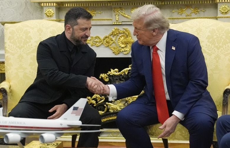 Τραμπ με τον Ζελένσκι δίπλα του: «Οι ΗΠΑ θα εμπλακούν στη μελλοντική ασφάλεια της Ουκρανίας»