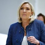 Πιέζει για πρόωρες εκλογές στη Γαλλία η Λεπέν