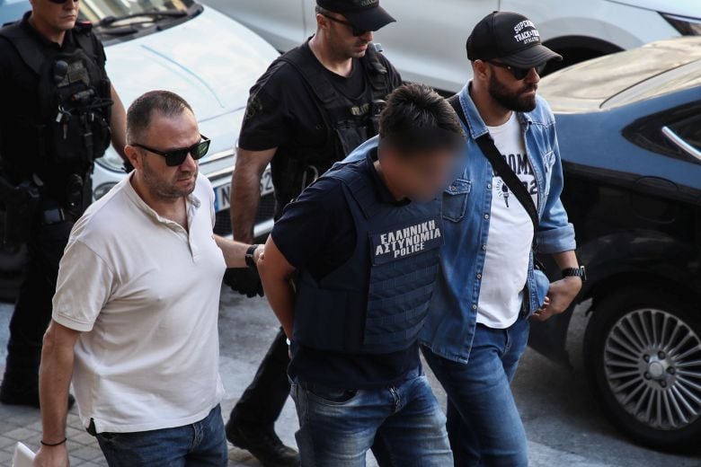 Δίωξη για ανθρωποκτονία εκ προθέσεως στον 50χρονο που σκότωσε την αδερφή του