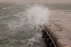 Καιρός: Πτώση θα καταγράψει η θερμοκρασία – Ισχυροί βοριάδες στο Αιγαίο