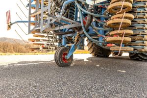 Σε υψηλά επίπεδα ακριβείας και ευελιξίας φτάνουν νέες σπαρτικές Lemken Solitair - Profi