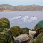 Ένοπλες Δυνάμεις: Εντυπωσιακές εικόνες από την άσκηση - Ανακατάληψη βραχονησίδας