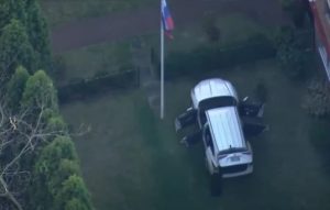 Αυστραλία: Συνελήφθη άνδρας που έπεσε με αυτοκίνητο στην πύλη του ρωσικού προξενείου στο Σίδνεϊ