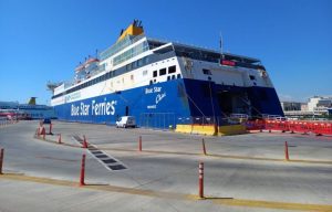 Προσωρινά ελεύθεροι ο Πλοίαρχος και ο Α΄ Μηχανικός του «Blue Star Χίος» μετά τον θάνατο 20χρονου ναυτικού