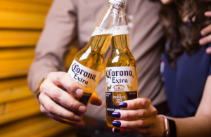 Η Constellation Brands μείωσε τις προβλέψεις πωλήσεων της για το 2025 - Beer & Brunch