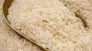 Η Ταϊλάνδη βλέπει απότομη πτώση στις εξαγωγές ρυζιού